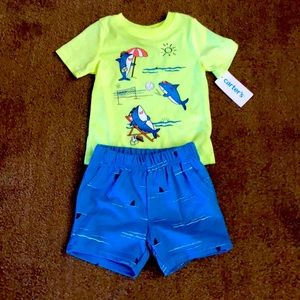 Carter’s 2 piece shark tee shirt short set
